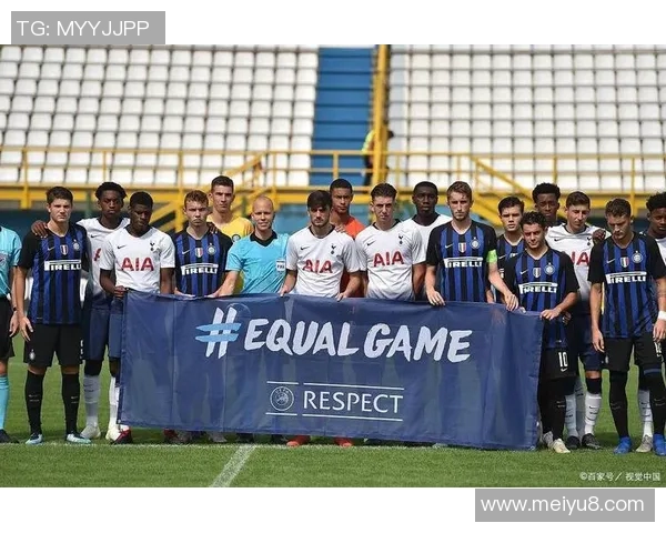 诺维奇足球明星阵容全景展示与精彩瞬间回顾